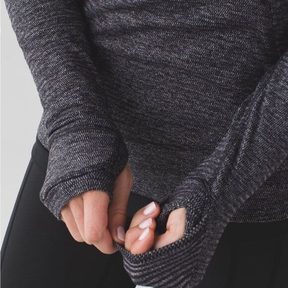 lululemon athletica Think Fast Pullover in Mini Check Pique Heathered Black | 2 - Picture 8 of 8
